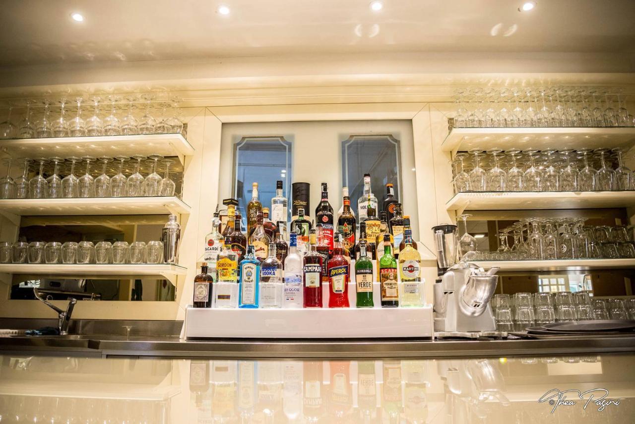 Hotel Lonatino Лонато Экстерьер фото